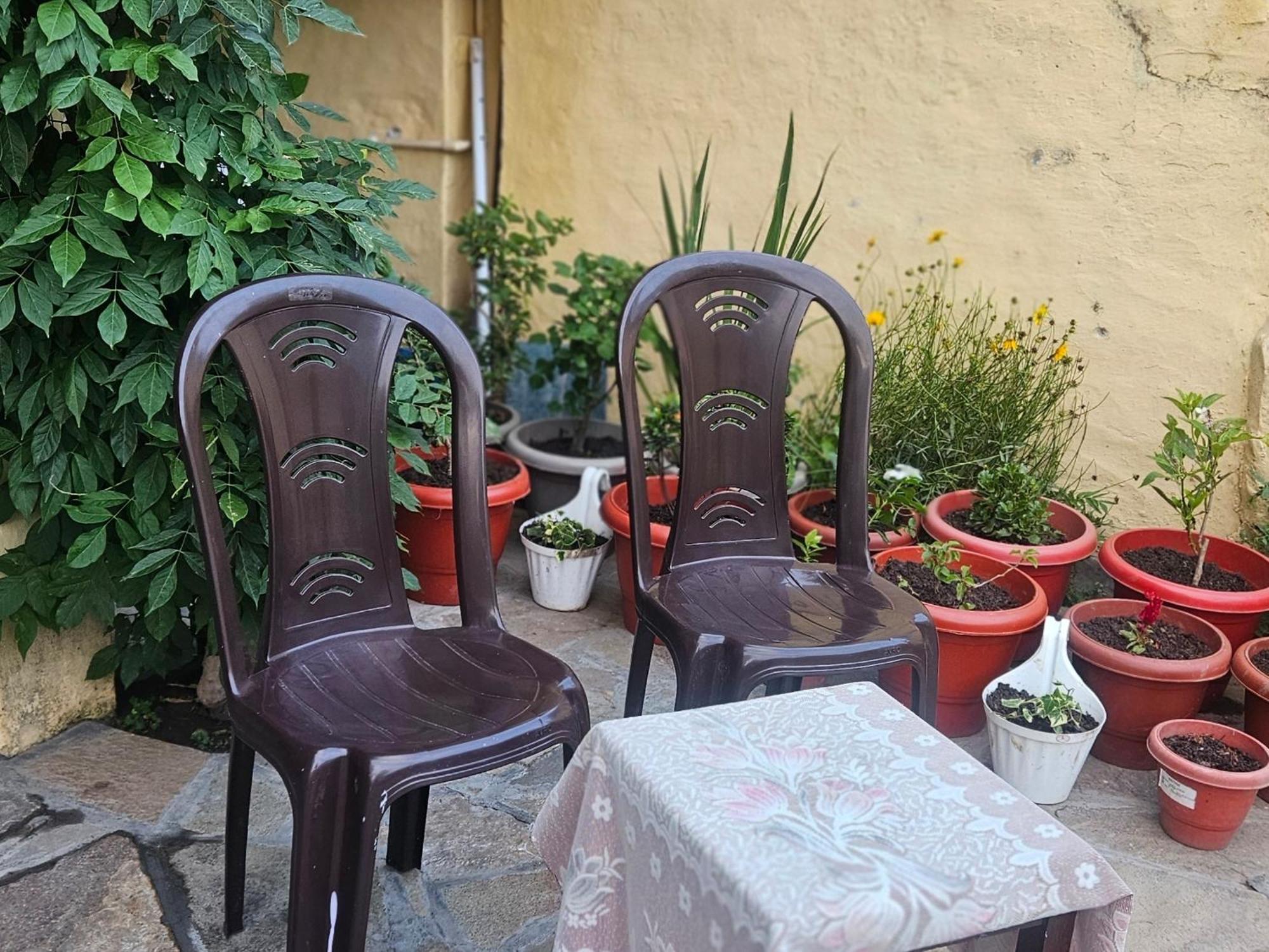Katyuri Kings Divine Stay- Babaji'S Cave Dwarahat Rum bild